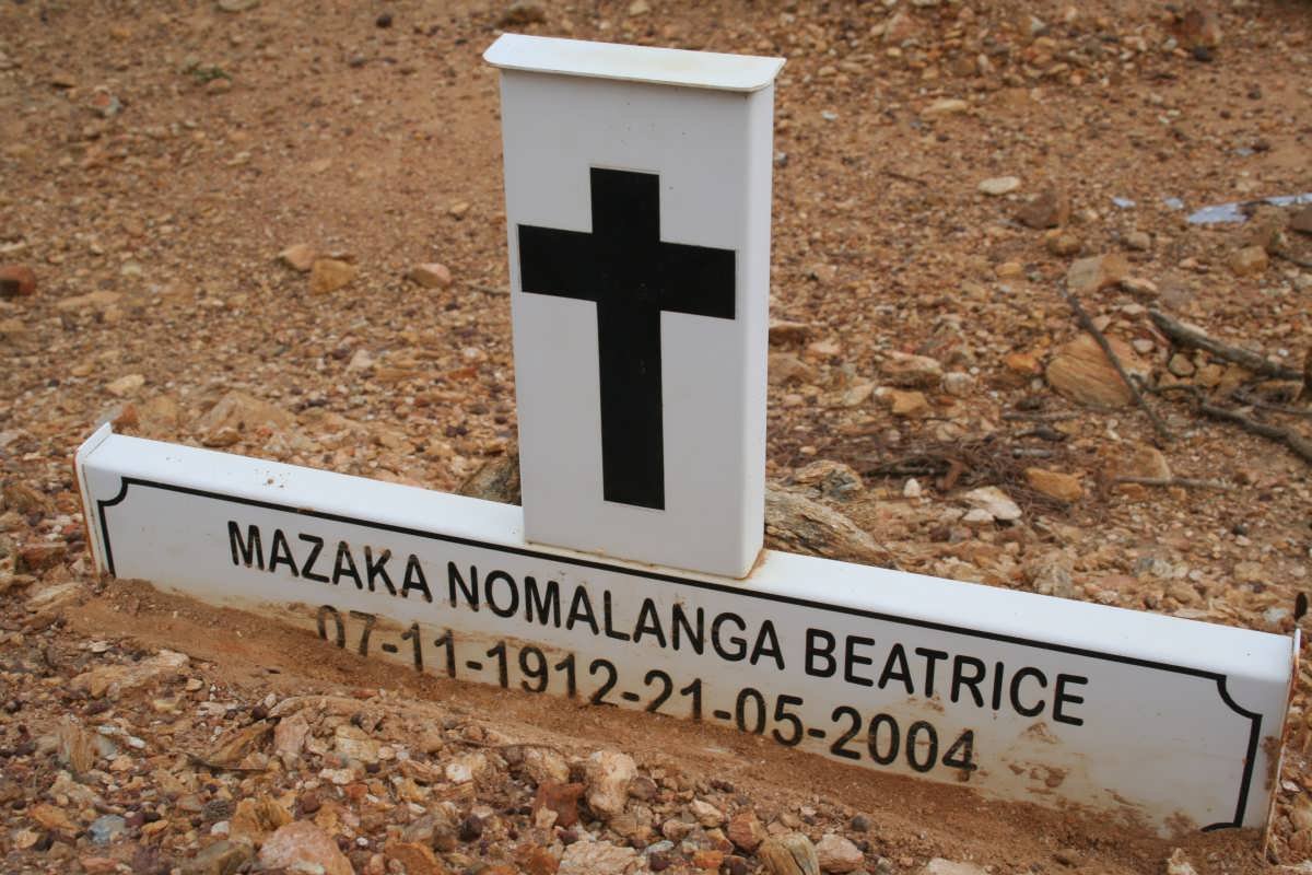 MAZAKA Nomalanga Beatrice 1912-2004