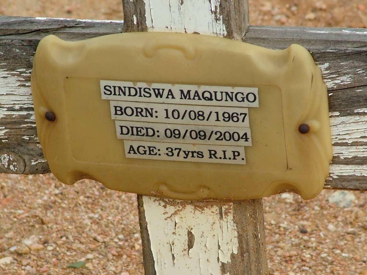 MAQUNGO Sindiswa 1967-2004