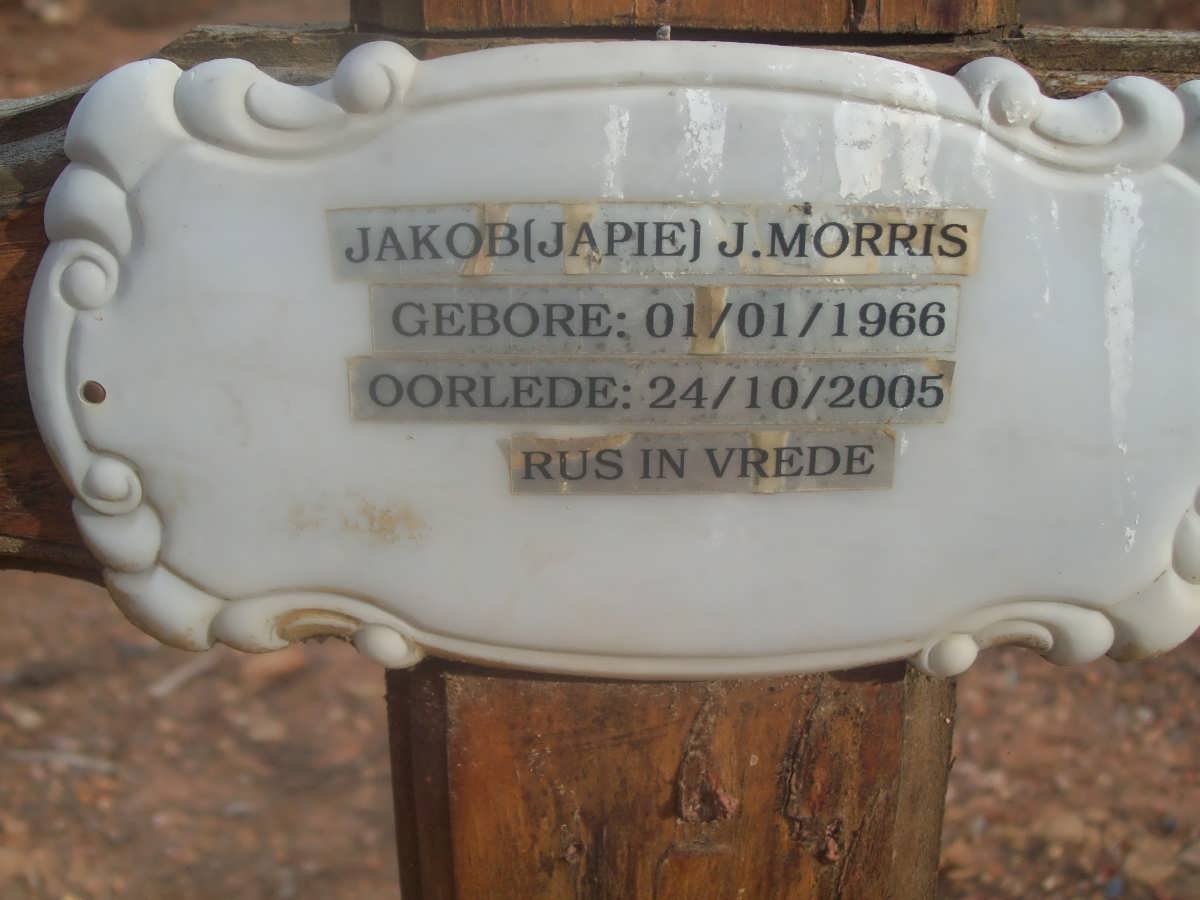 MORRIS Jakob J. 1966-2005