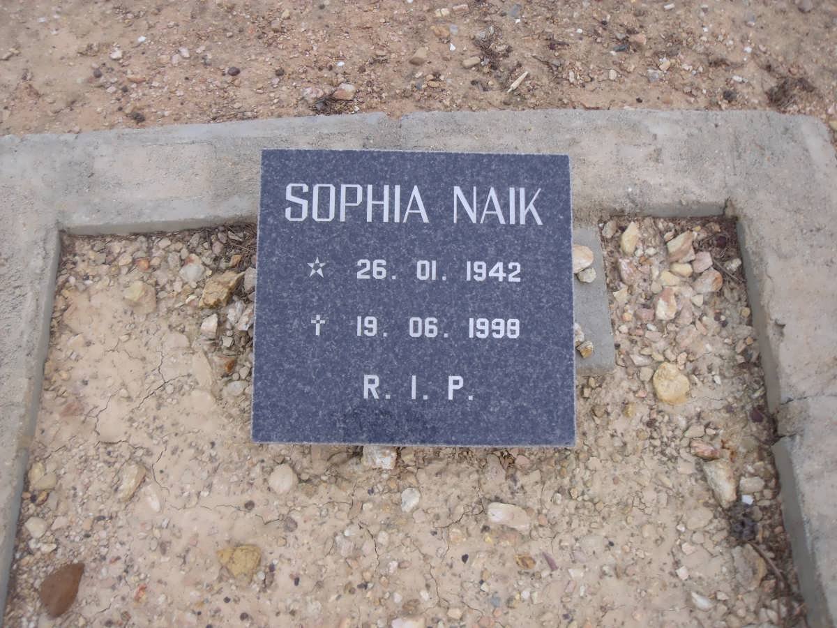 NAIK Sophia 1942-1998