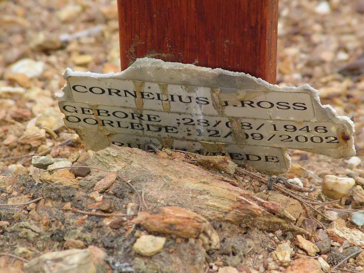 ROSS Cornelius J. 1946-2002
