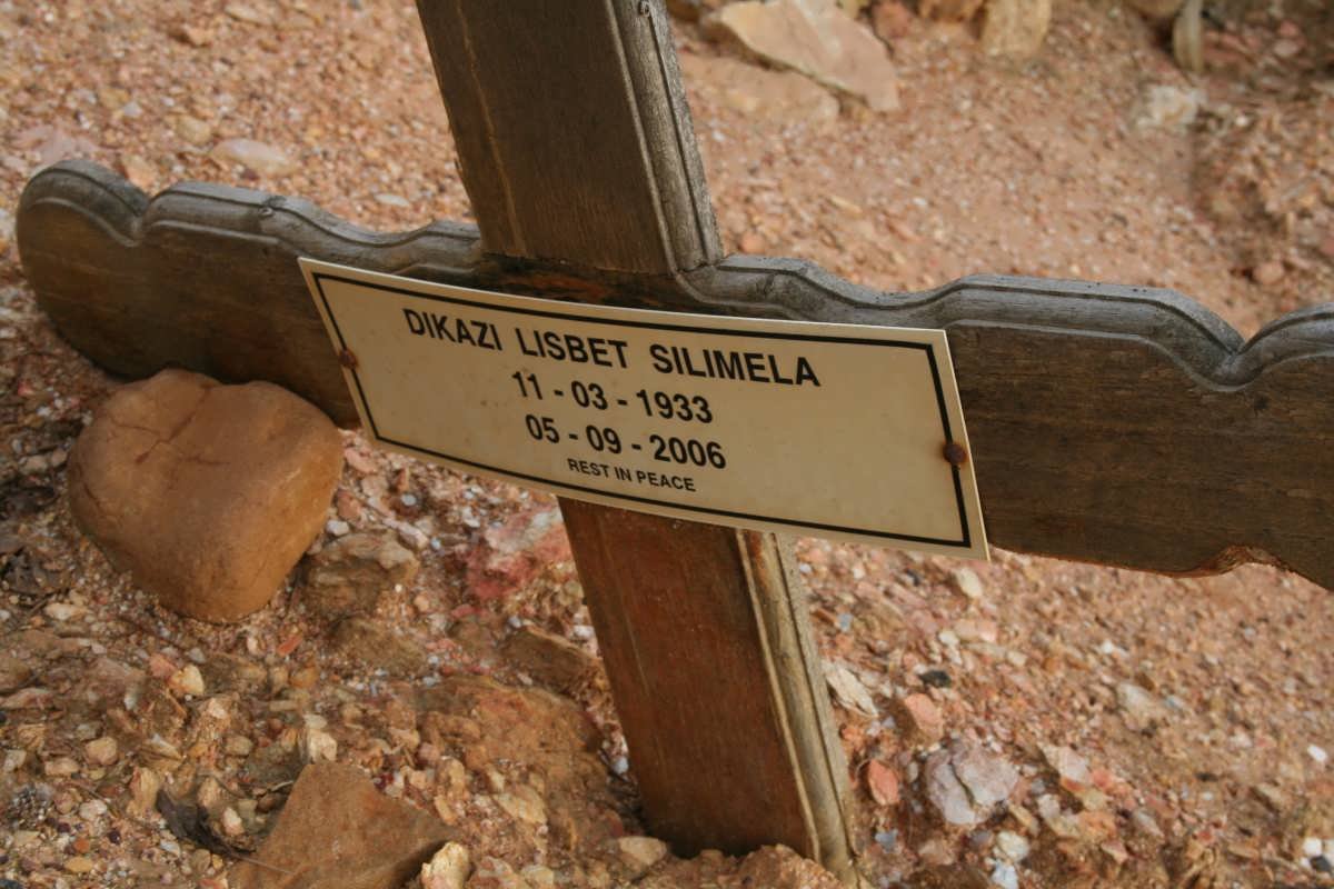 SILIMELA Dikazi Lisbet 1933-2006