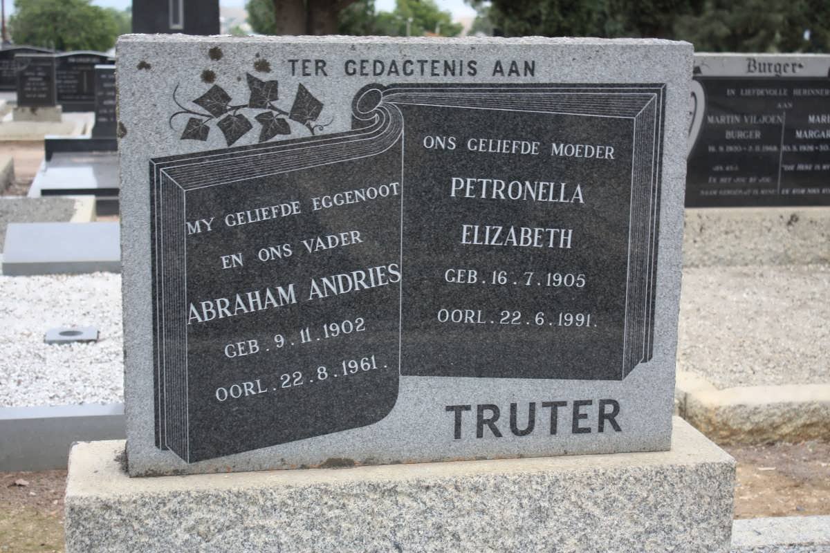 TRUTER Abraham Andries 1902-1961 &amp; Petronella Elizabeth 1905-1991