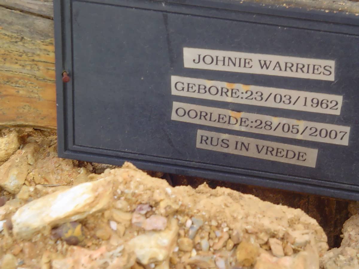 WARRIES Johnie 1962-2007