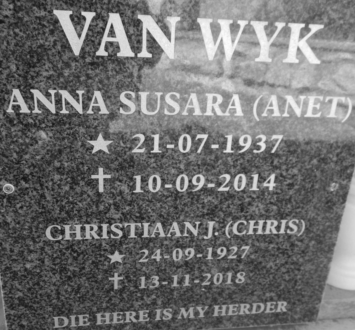 WYK Christiaan J., van 1927-2018 &amp; Anna Susara 1937-2014