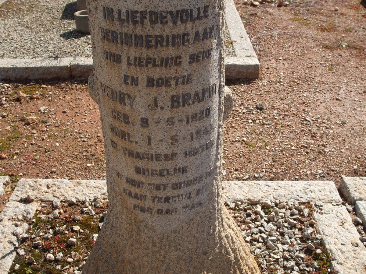 BRANDT Henry J. 1920-1945