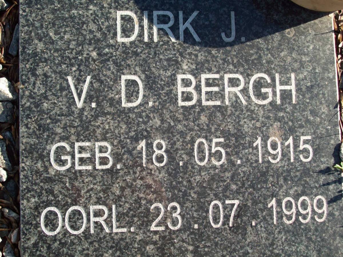 BERGH Dirk J., v.d. 1915-1999 &amp; Martha M. 1916-1996 :: V.D. BERG seuntjie 1949-1949