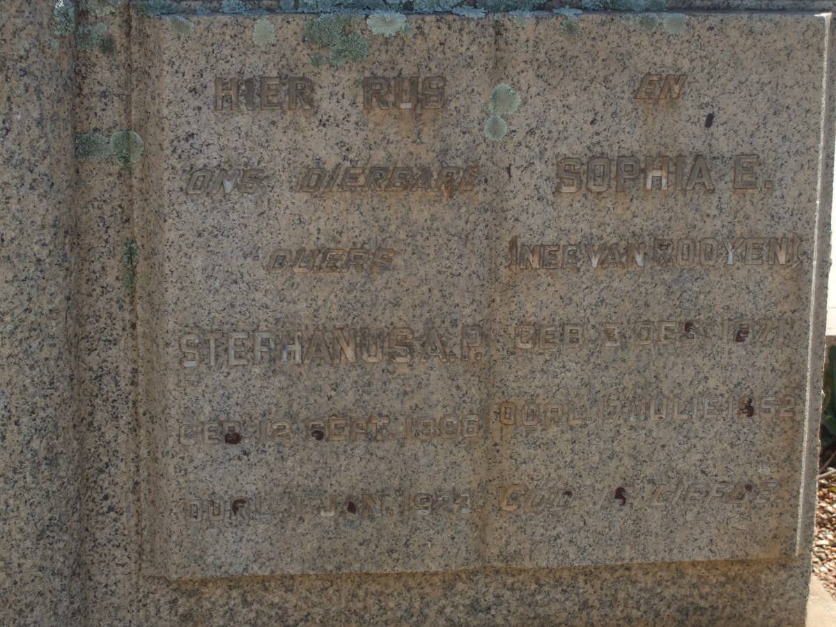POTGIETER Stephanus A.P. 1866-1923 &amp; Sophia E. VAN ROOYEN 1871-1952