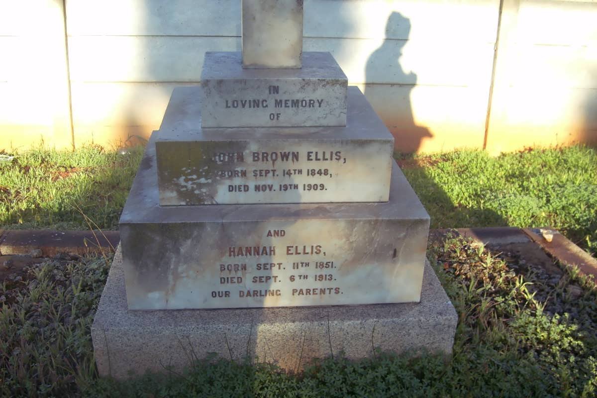 ELLIS John Brown 1848-1909 &amp; Hannah 1851-1913