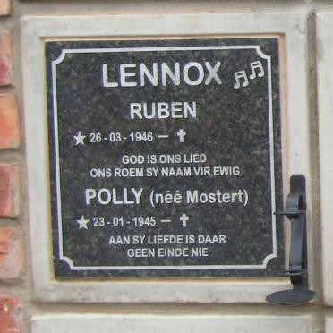 LENNOX Ruben 1946- & Polly MOSTERT 1945-