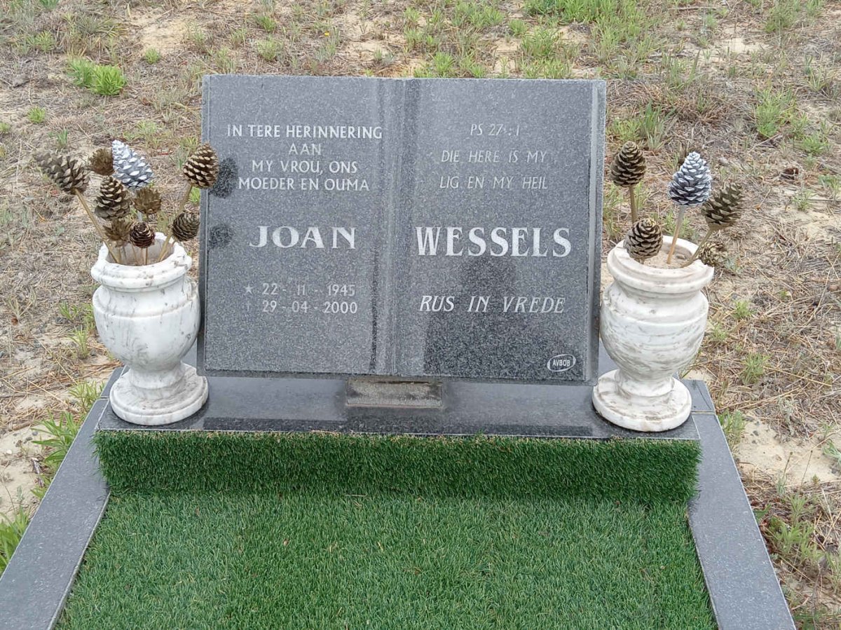 WESSELS Joan 1945-2000