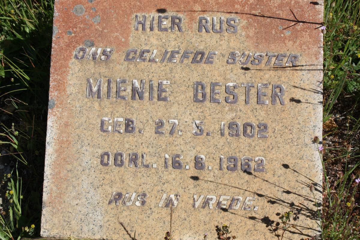 BESTER Mienie 1902-1962