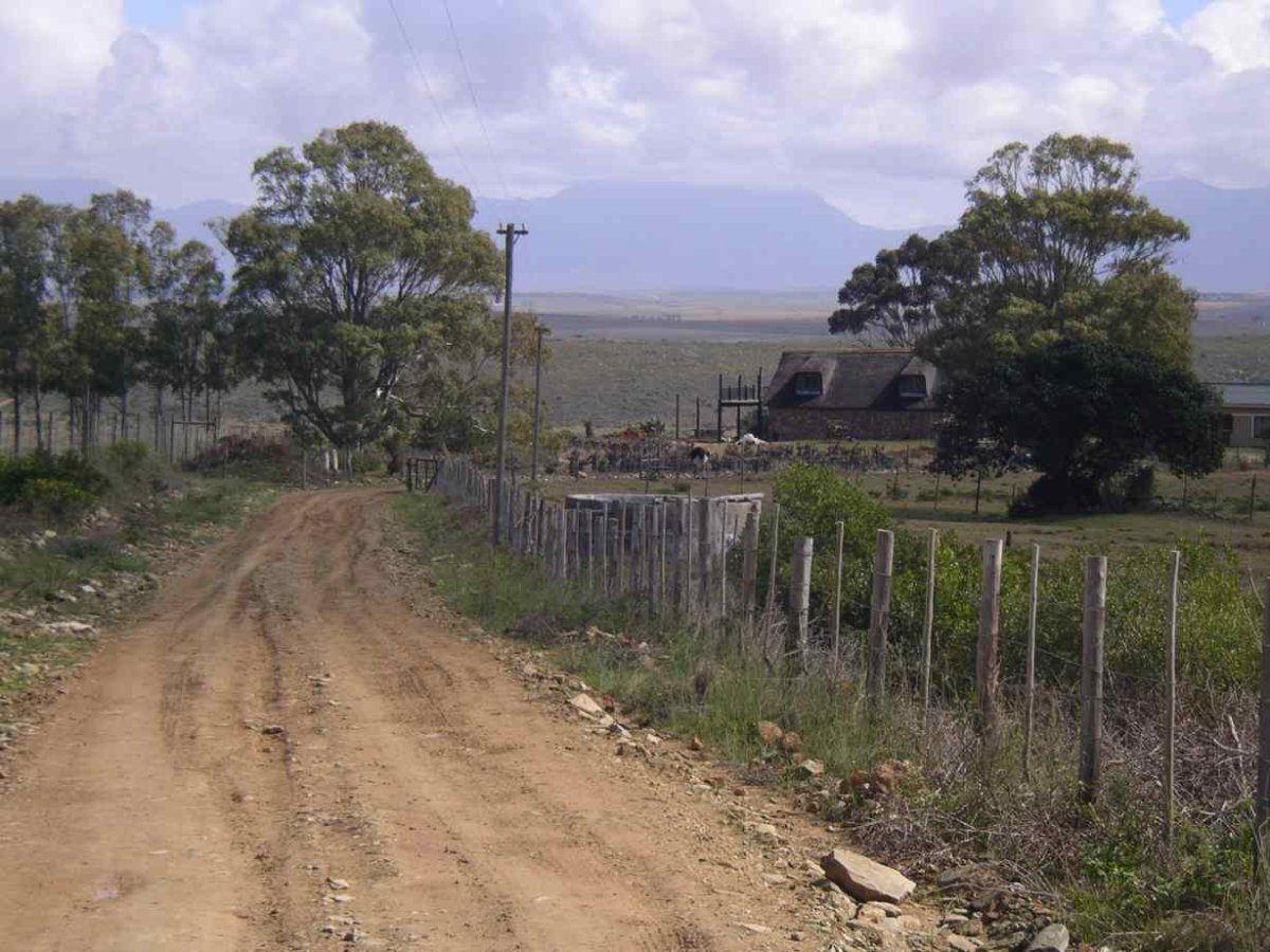 1. Farm entrance