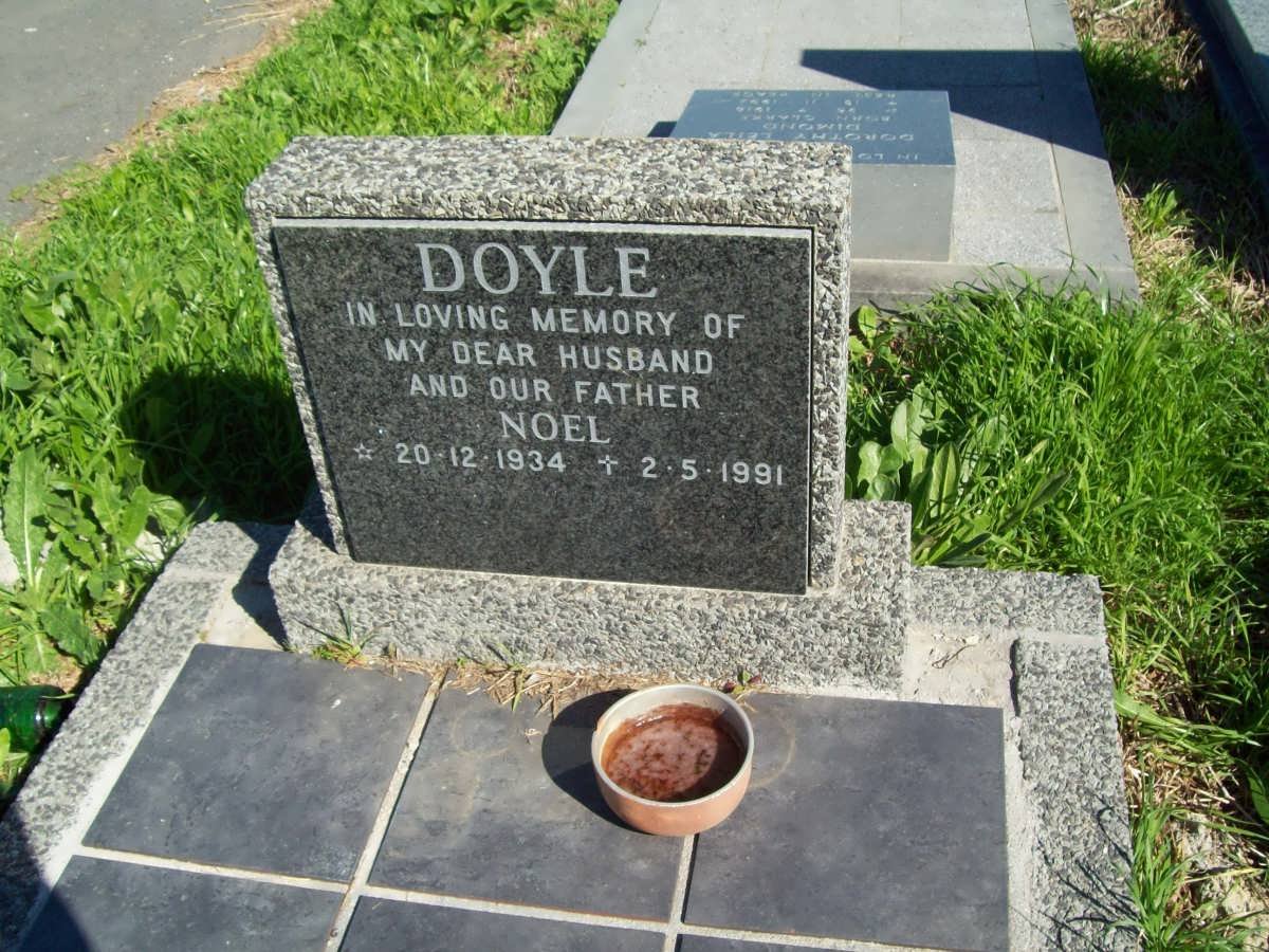 DOYLE Noel 1943-1991