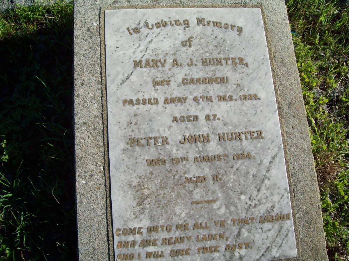 HUNTER Peter James -1934 &amp; Mary A.J. GARDNER -1929