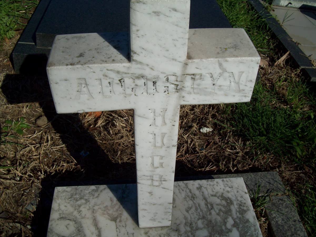 HUGO Augustyn 1986-1992