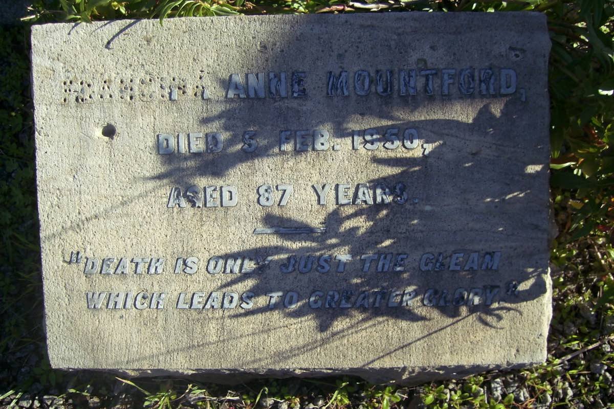 MOUNTFORD  ? Anne -1950